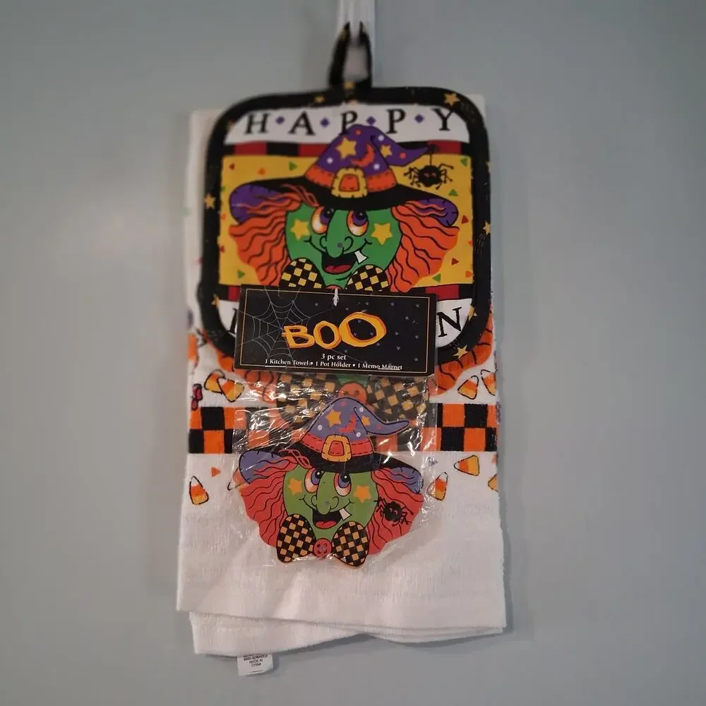 B&D new old stock vintage Halloween Witch kitchen towel potholder magnet set